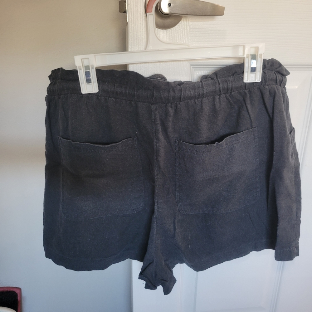 Grey Target Shorts - Picture 5 of 6